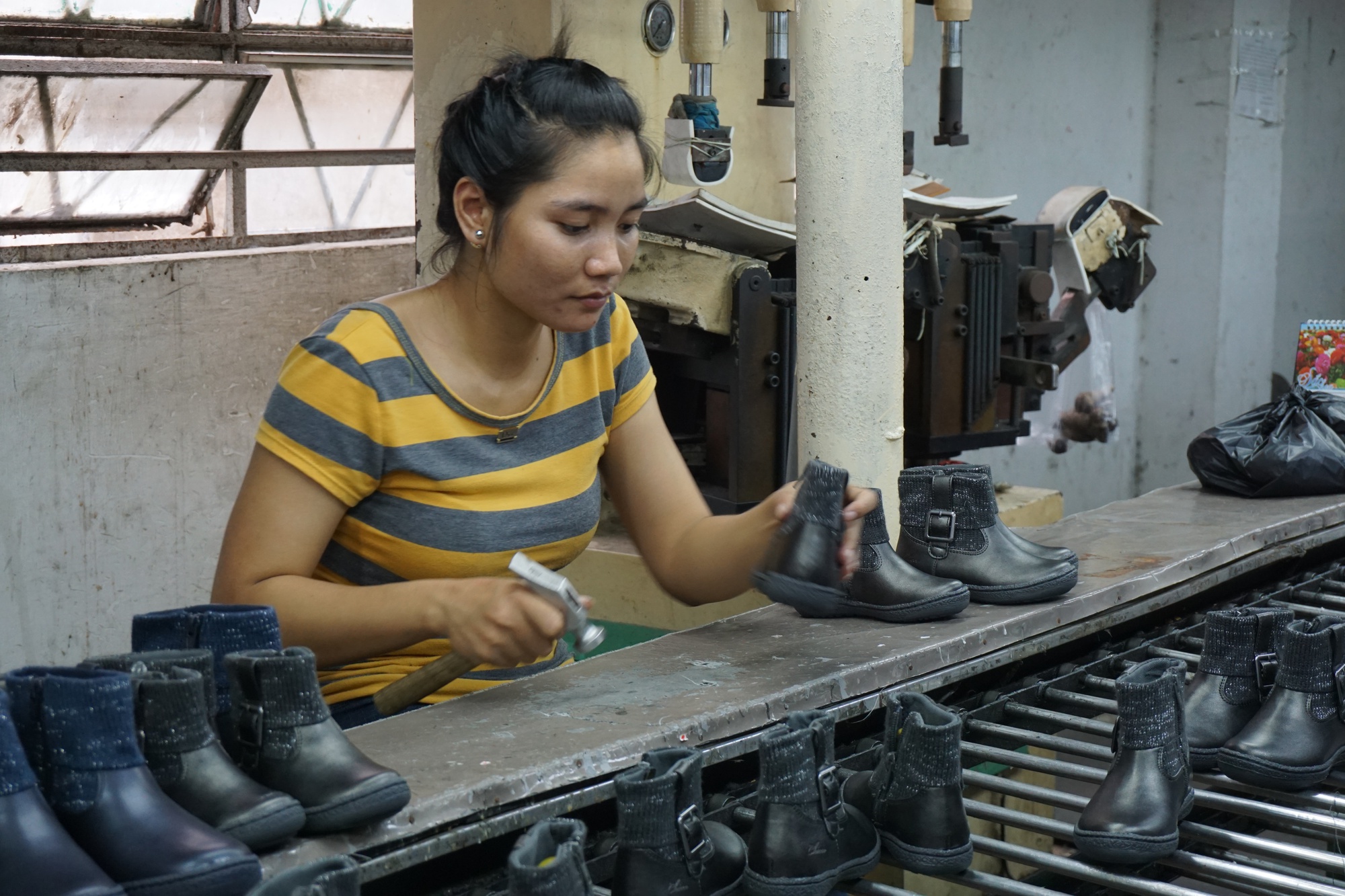 Tăng mức hưởng trợ cấp thất nghiệp tối đa từ ng&agrave;y 1-7-2022 - Ảnh 1.