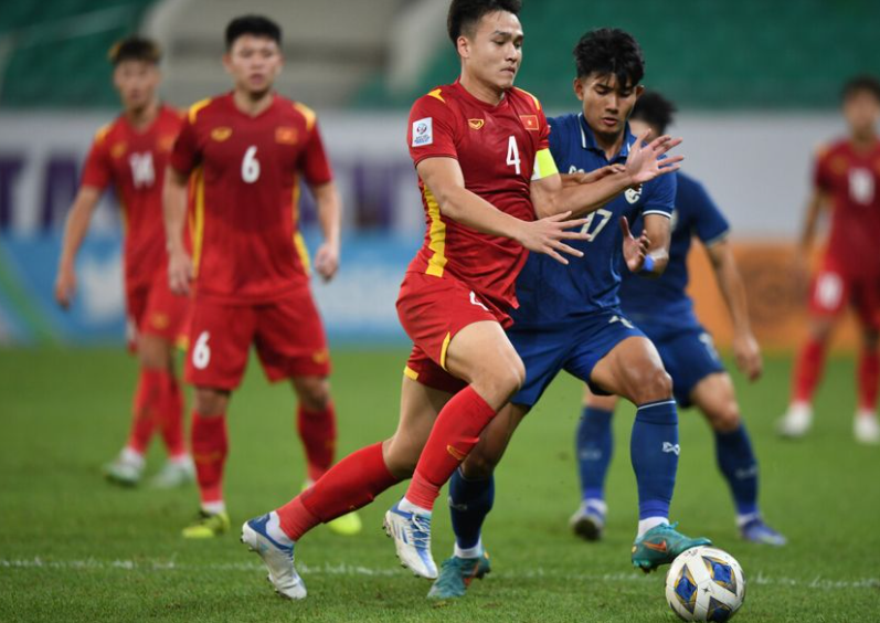 Thủ thành U23 Việt Nam nói gì về bàn thua đầu tiên ở trận đấu U23 Thái Lan? - Ảnh 5. Thủ thành U23 Việt Nam nói gì về bàn thua đầu tiên ở trận đấu U23 Thái Lan? - Ảnh 5.