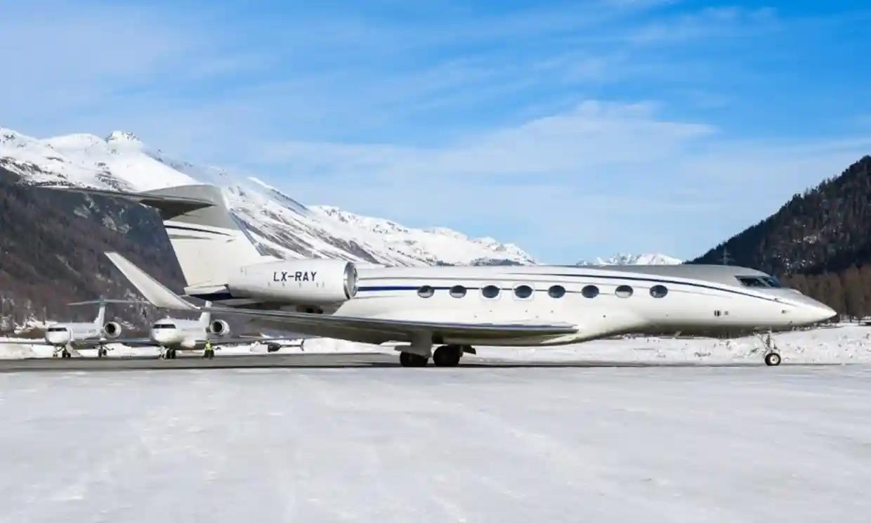 The US decided to confiscate 2 luxury planes of Russian billionaire Roman Abramovich - Photo 3. The US decided to confiscate 2 luxury planes of Russian billionaire Roman Abramovich - Photo 3.