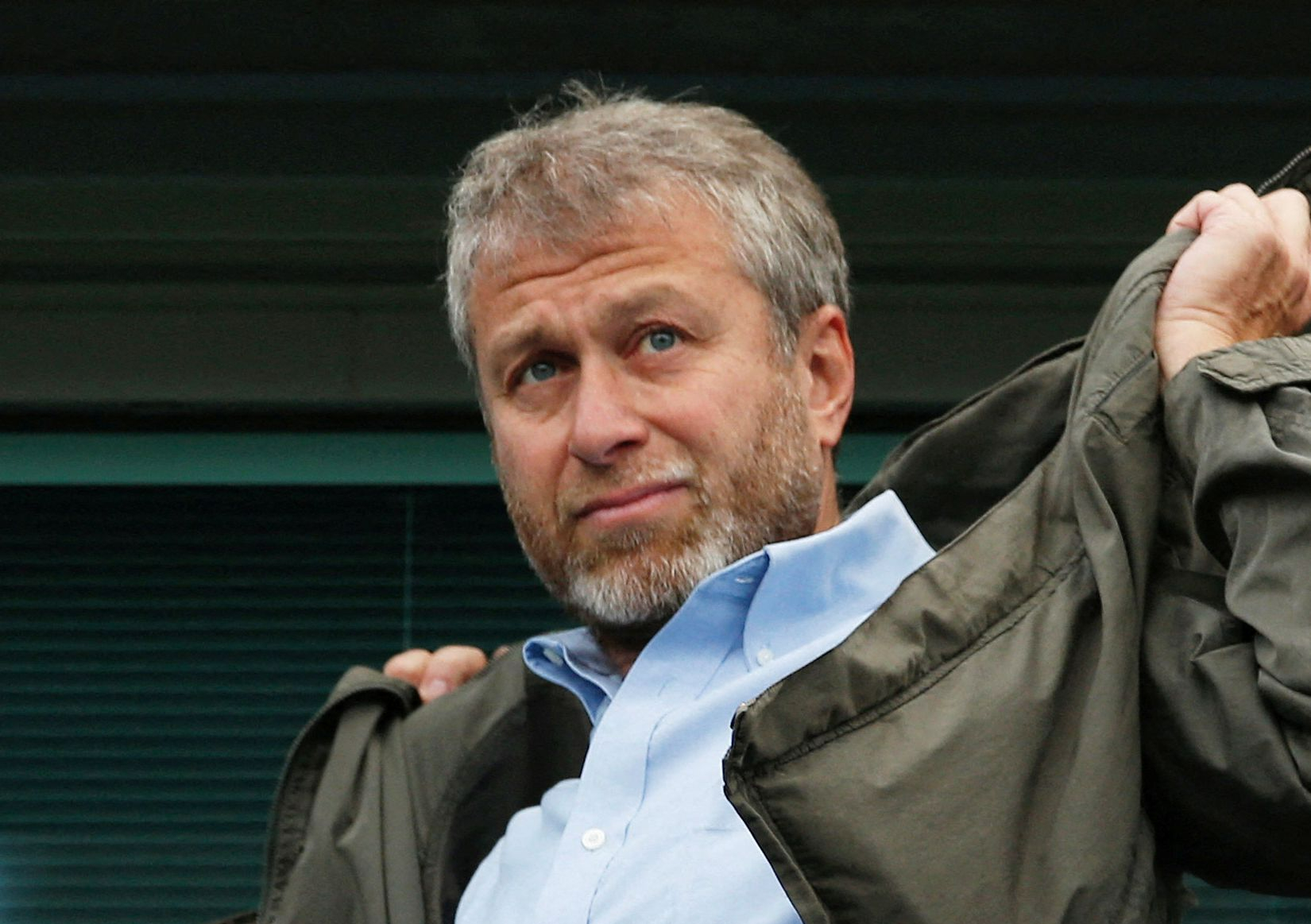The US decided to confiscate 2 luxury planes of Russian billionaire Roman Abramovich - Photo 1.