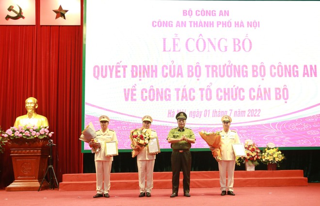 Công an TP Hà Nội có thêm 3 Phó giám đốc - Ảnh 1.