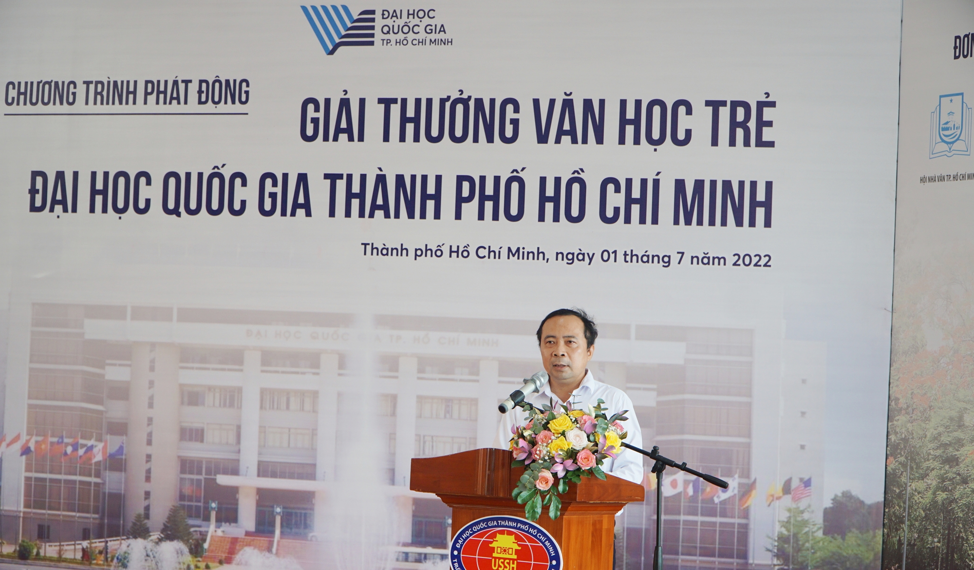 Lần đầu có giải thưởng Văn học trẻ ĐHQG TP HCM - Ảnh 3.