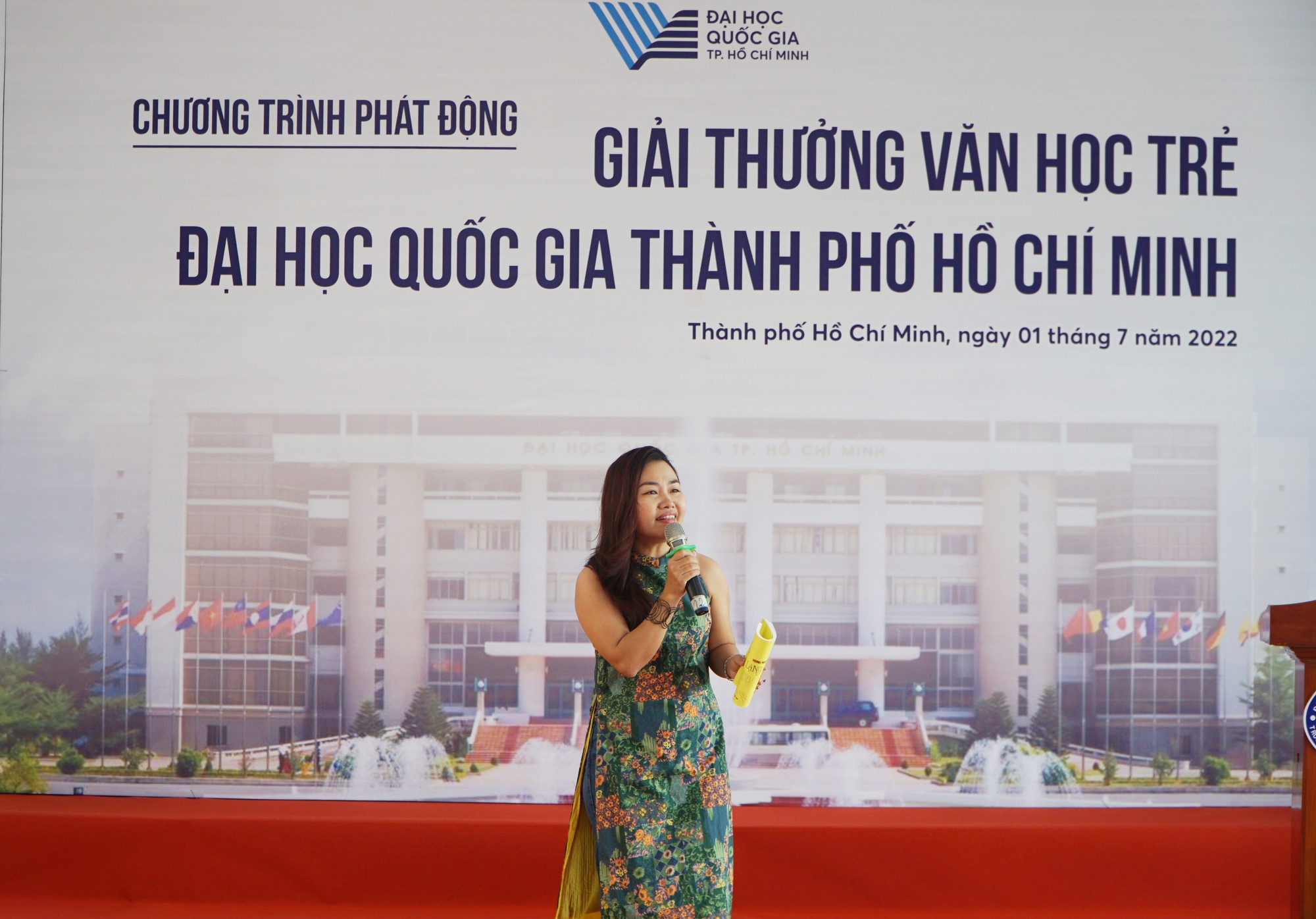 Lần đầu có giải thưởng Văn học trẻ ĐHQG TP HCM - Ảnh 2.