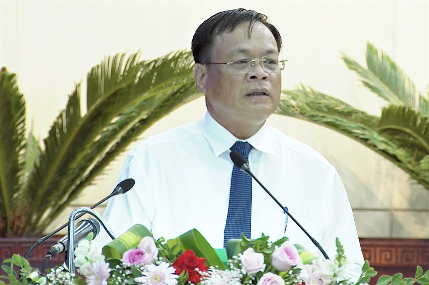 Đà Nẵng: Công chức xin nghỉ việc vì thu nhập chưa đảm bảo được đời sống gia đình - Ảnh 2.