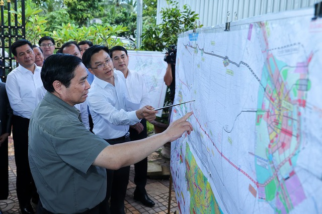 Thủ tướng đề nghị Hậu Giang tăng cường đối thoại với người dân và doanh nghiệp - Ảnh 5.