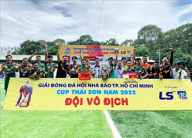 Báo Người Lao Động vô địch bóng đá nữ Hội Nhà báo TP HCM 2022 - Ảnh 5.