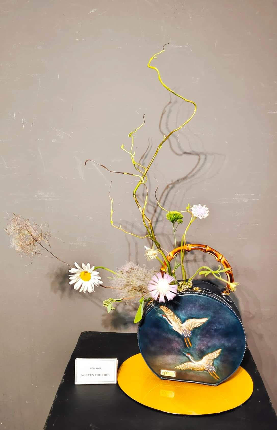 Triển lãm hoa đạo Ikebana Nhật Bản đang diễn ra tại TP HCM - Ảnh 13.