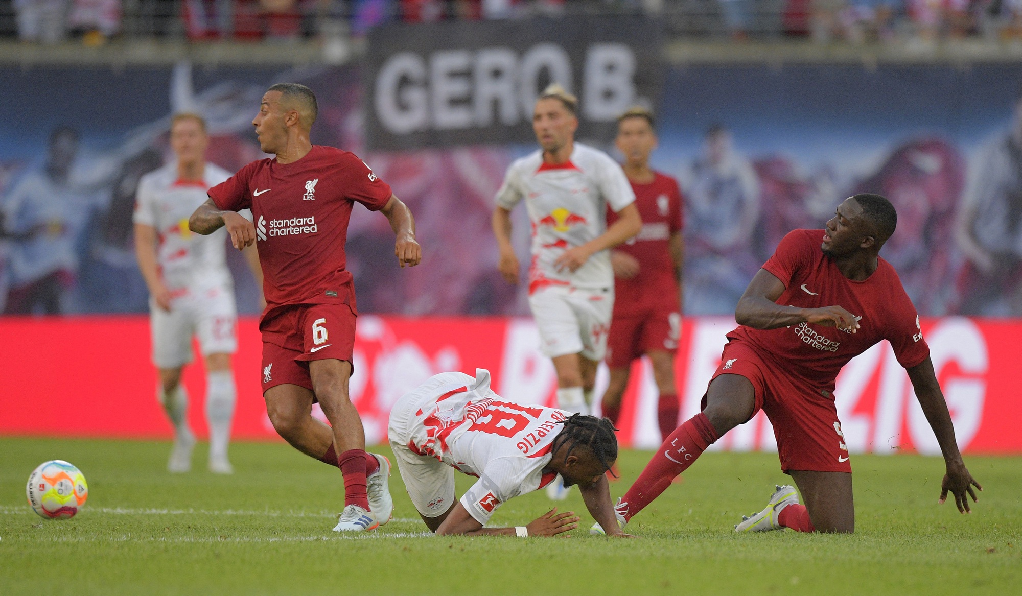 Tân binh Nunez tỏa sáng, Liverpool thắng nhẹ 5 bàn bò đỏ Leipzig - Ảnh 3.