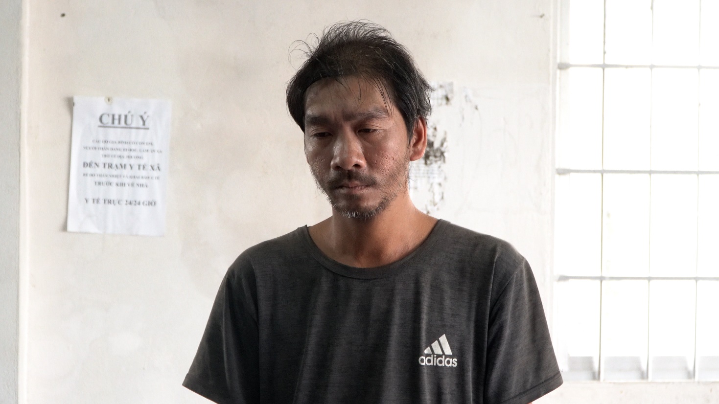 X&oacute;t l&ograve;ng b&eacute; trai 6 tuổi li&ecirc;n tục bị cha ruột h&agrave;nh hạ d&atilde; man - Ảnh 4.