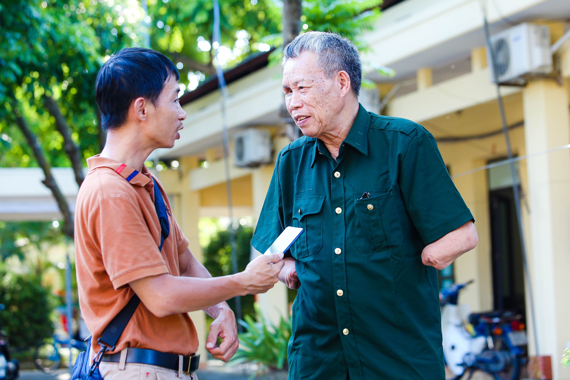 Nụ cười của những thương, bệnh binh nặng ở Trung tâm điều dưỡng thương binh Thuận Thành - Ảnh 15.