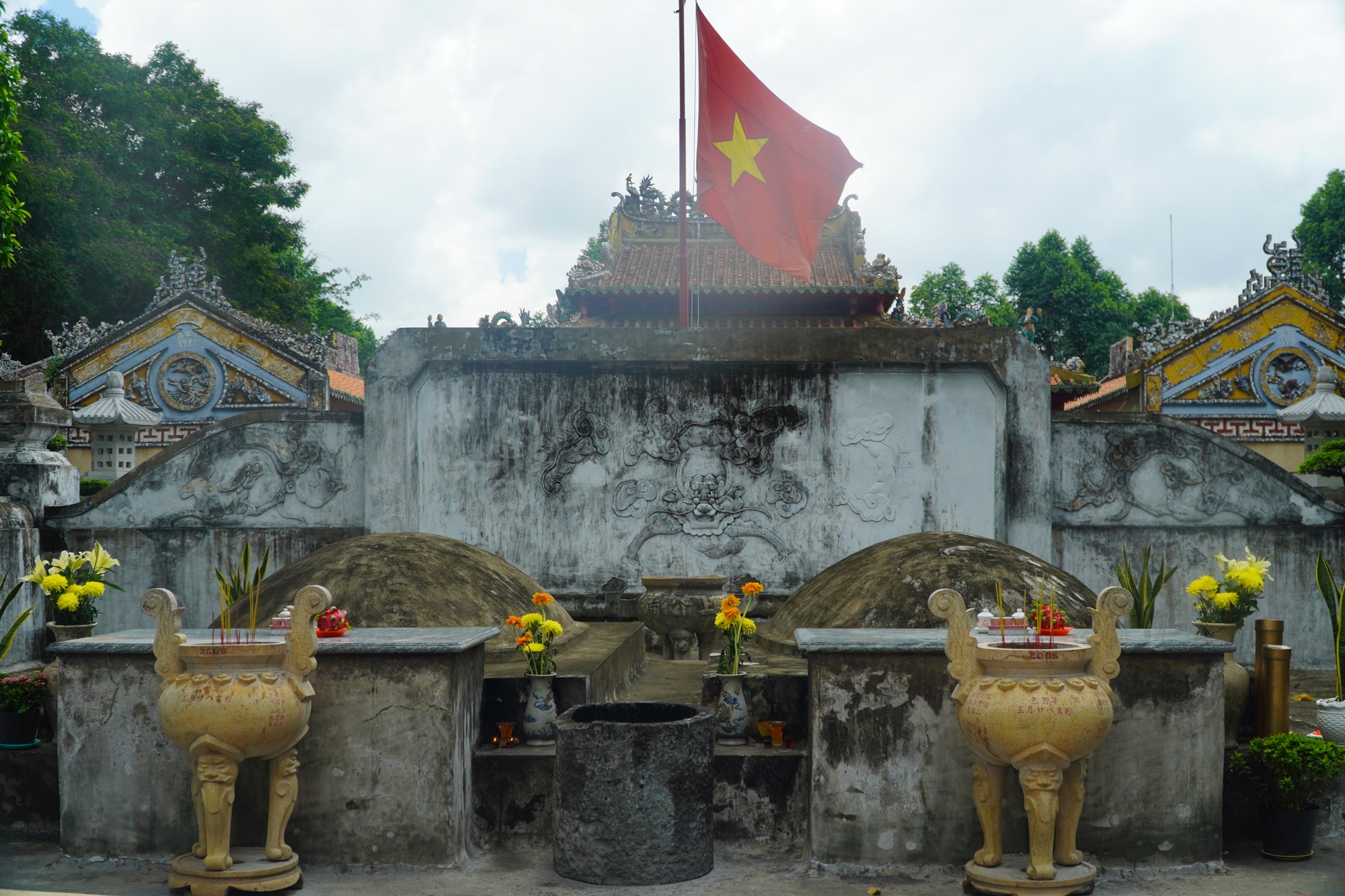 PHÓNG SỰ: Cõi thiêng giữa lòng thành phố - Ảnh 17.