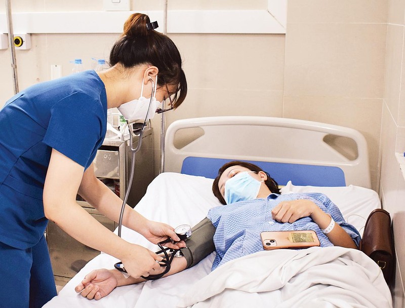 Đẩy giá thuốc điều trị cúm, Bộ Y tế yêu cầu xử lý nghiêm - Ảnh 2. Đẩy giá thuốc điều trị cúm, Bộ Y tế yêu cầu xử lý nghiêm - Ảnh 2.
