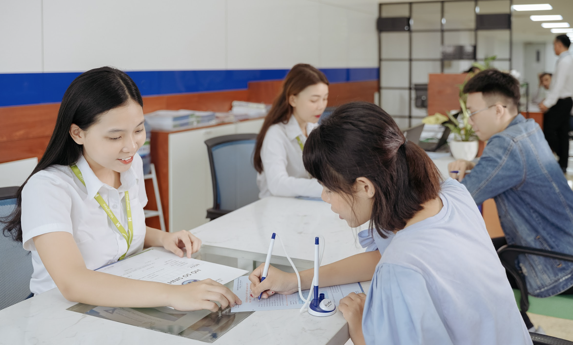 Trường ĐH Quốc tế, Văn Hiến công bố điểm sàn - Ảnh 1. Trường ĐH Quốc tế, Văn Hiến công bố điểm sàn - Ảnh 1.