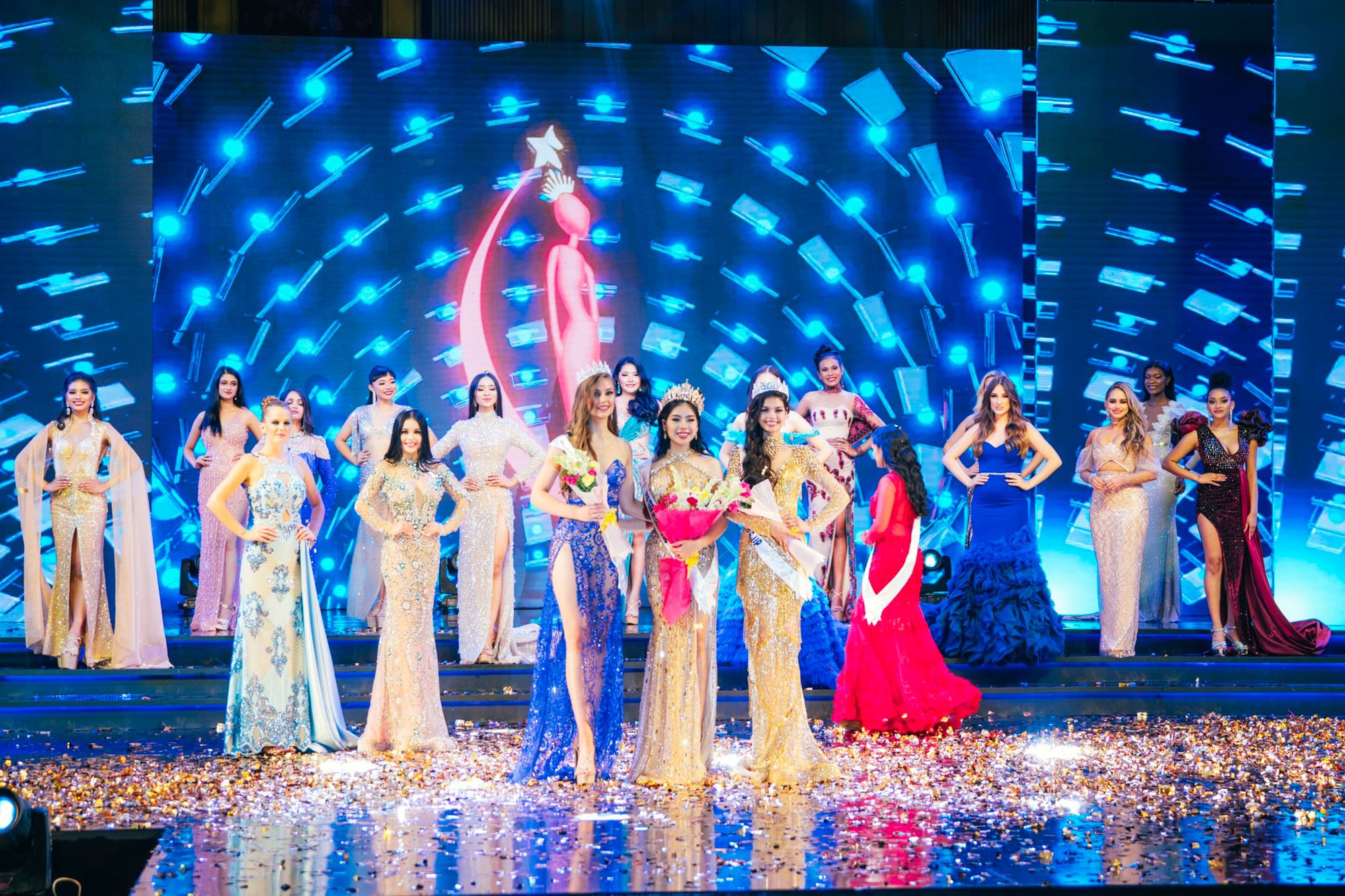 Nhan sắc nữ sinh Việt đăng quang cuộc thi Hoa hậu Thanh thiếu niên quốc tế - Ảnh 3.