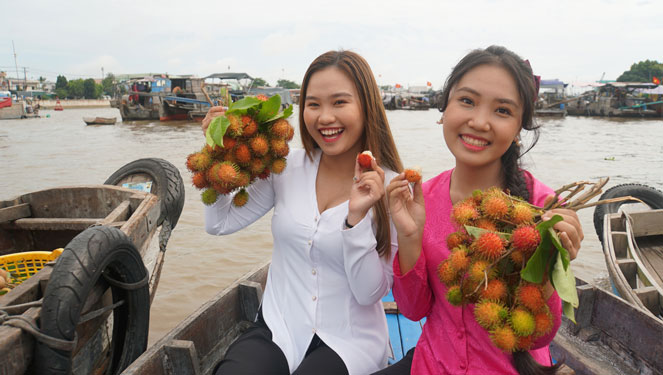 Níu tay cùng làm du lịch - Ảnh 1.