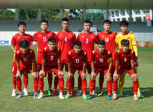 U19 Việt Nam quyết chiếm ngôi đầu - Ảnh 1.