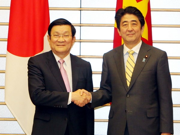 Những hình ảnh đáng nhớ của cố Thủ tướng Abe Shinzo và Lãnh đạo Việt Nam - Ảnh 6.