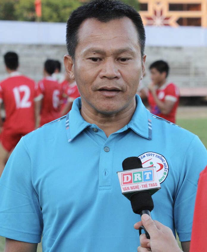 HLV Lê Huỳnh Đức về Sài Gòn FC, HLV Lư Đình Tuấn dẫn dắt B.Bình Dương - Ảnh 3.