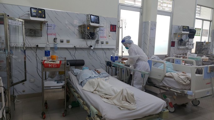 TP HCM: Sẵn sàng thu dung, điều trị Covid-19 khi ca mắc tăng - Ảnh 1.