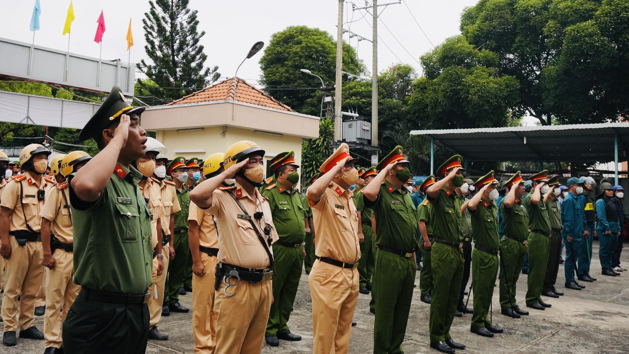 C&ocirc;ng an TP Thủ Đức mở cao điểm trấn &aacute;p tội phạm - Ảnh 6.