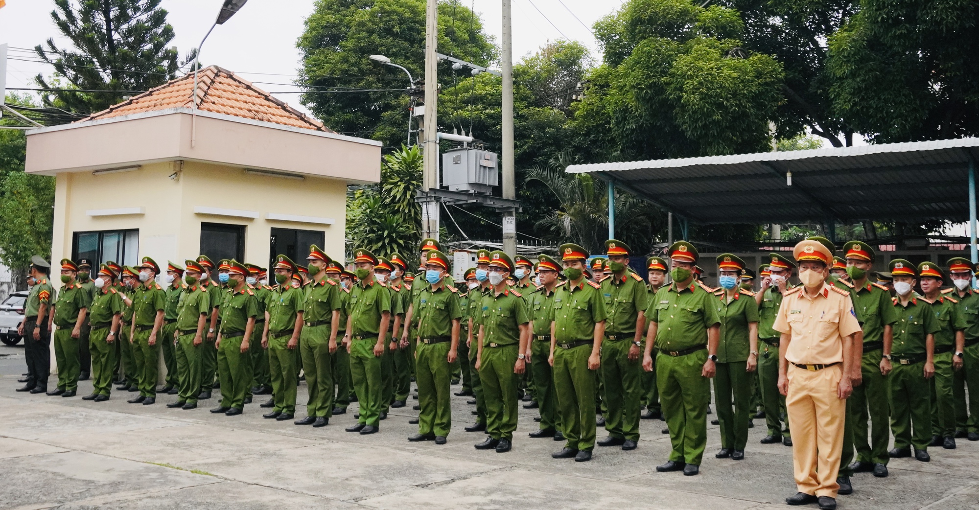 C&ocirc;ng an TP Thủ Đức mở cao điểm trấn &aacute;p tội phạm - Ảnh 7.