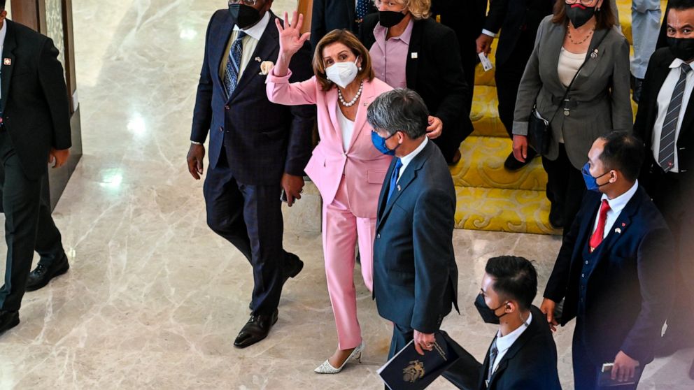 Nga, Trung Quốc phản ứng mạnh về chuyến thăm của b&agrave; Nancy Pelosi - Ảnh 2.