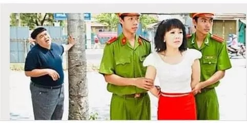 Việt Hương lên tiếng về việc bị bắt vì kinh doanh hàng rởm - Ảnh 3.