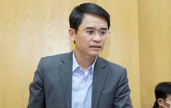 Một cựu Bí thư thị ủy, cựu Chủ tịch UBND thị xã bị kỷ luật cảnh cáo do liên quan Việt Á - Ảnh 1.