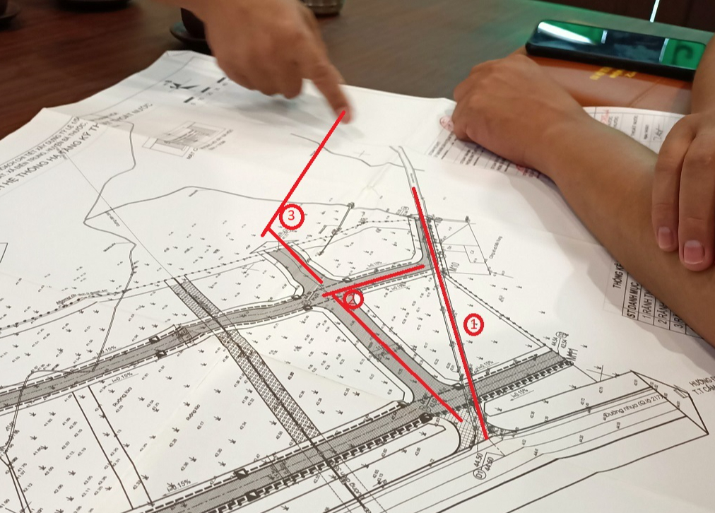 Vụ một huyện ở Thanh Hóa nắn cong đường: Còn thiếu sót xin ý kiến người dân - Ảnh 2. Vụ một huyện ở Thanh Hóa nắn cong đường: Còn thiếu sót xin ý kiến người dân - Ảnh 2.