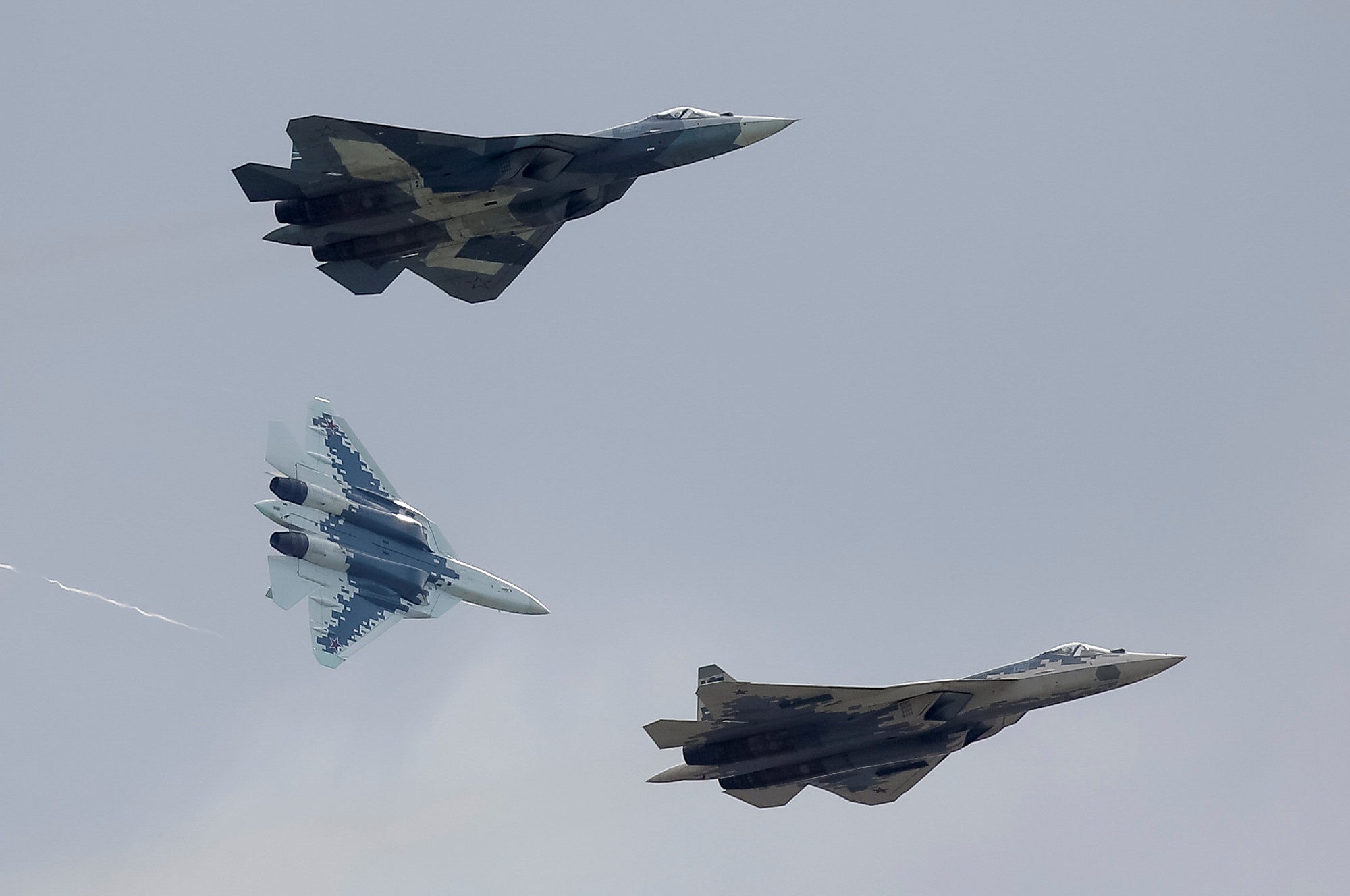 (KỲ 3) LOẠT VŨ KHÍ KHỦNG NGHE LÀ... KHIẾP!: F-35 và Su-57 - Đâu mới là kẻ thống lĩnh bầu trời? - Ảnh 12.