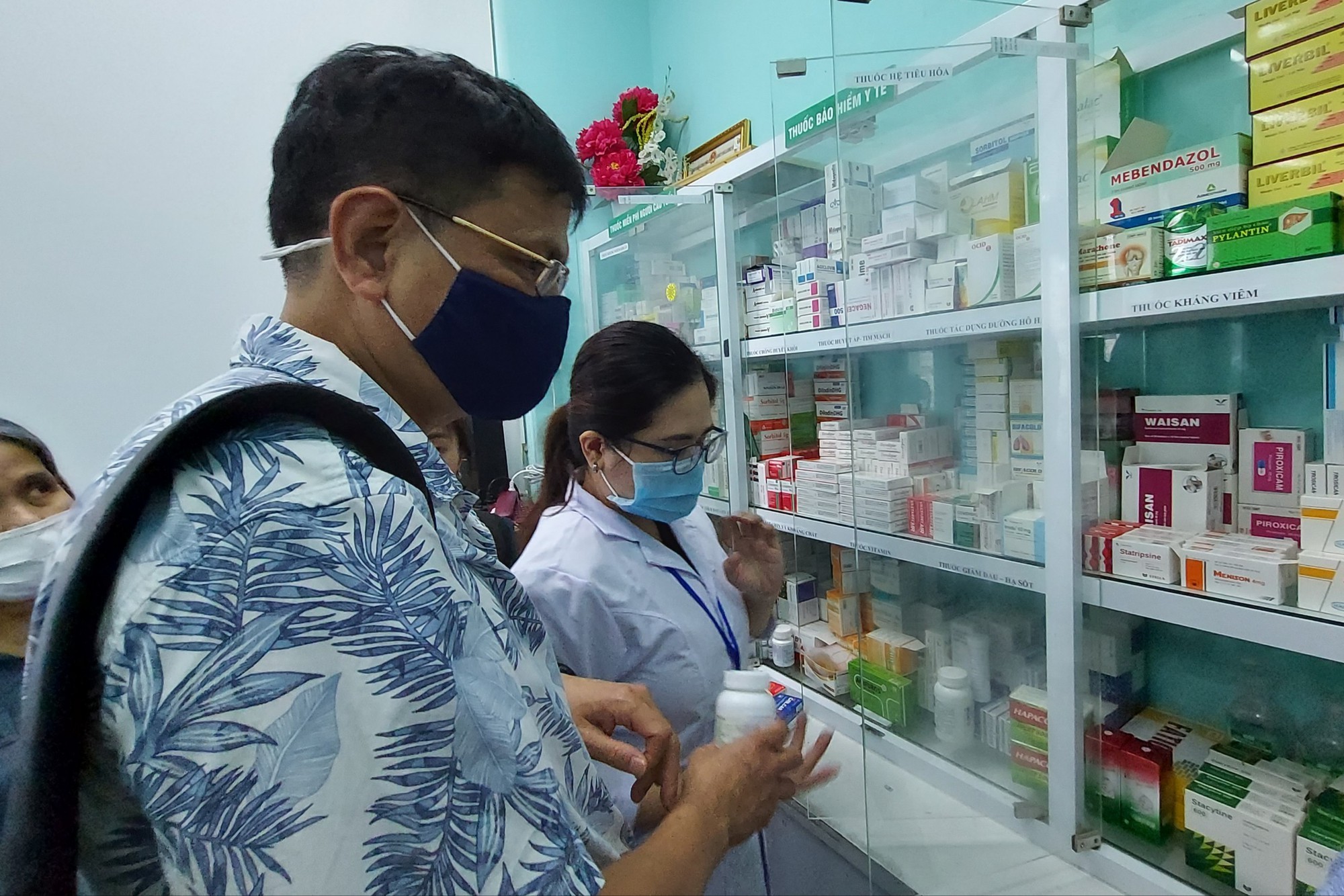 Chuyên gia WHO: Việc quản lý sức khỏe tại trạm y tế ở TP HCM chưa hiệu quả - Ảnh 1. Chuyên gia WHO: Việc quản lý sức khỏe tại trạm y tế ở TP HCM chưa hiệu quả - Ảnh 1.