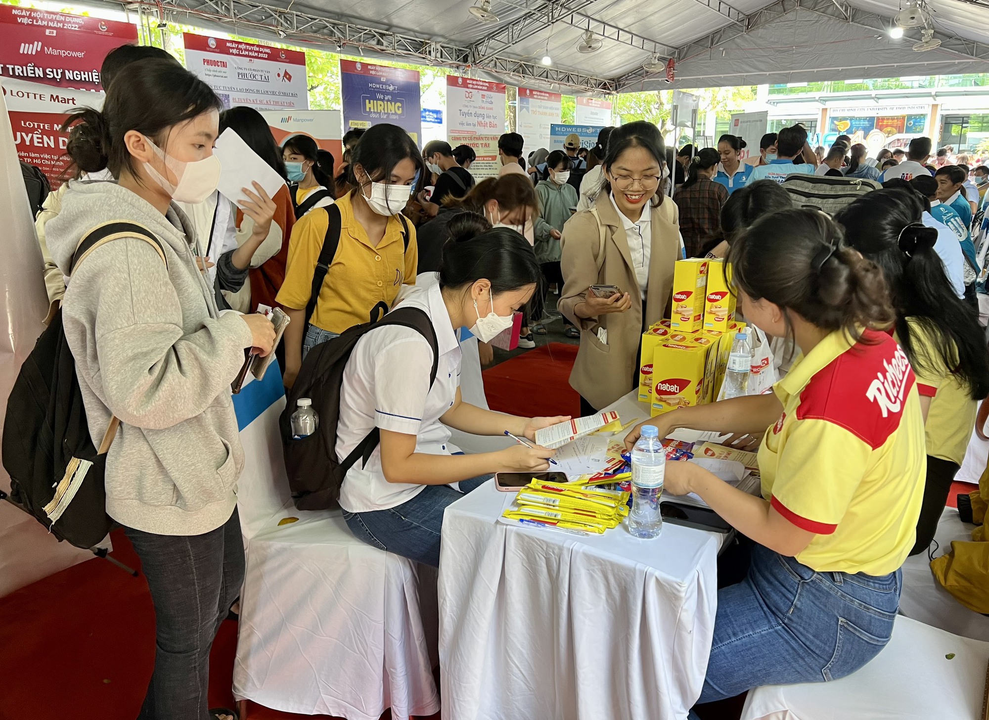 Tạo cơ hội việc làm cho sinh viên - Báo Người lao động Tạo cơ hội việc làm cho sinh viên - Báo Người lao động