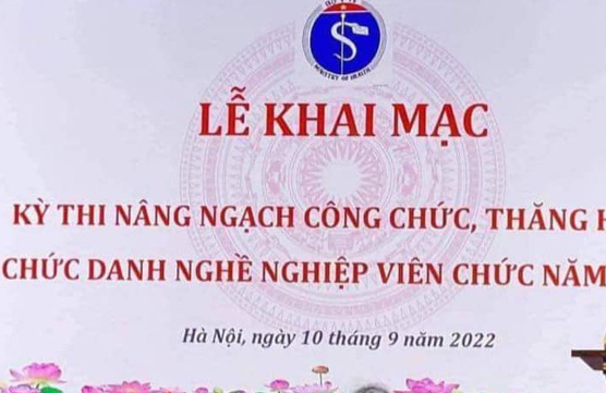 Làm rõ việc sử dụng logo lạ trong kỳ thi của Bộ Y tế - Ảnh 1.