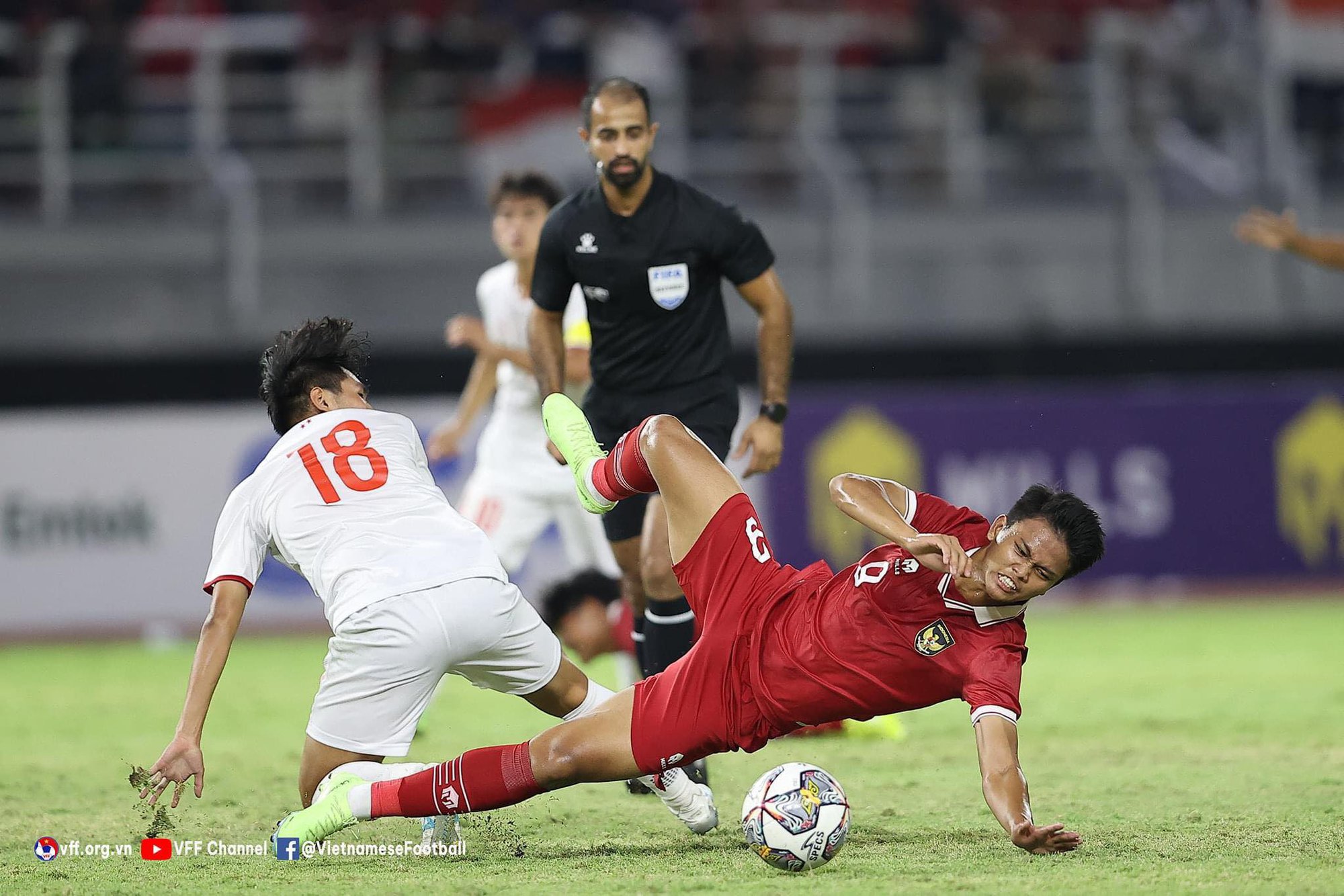 U20 Việt Nam thua đáng tiếc trước U20 Indonesia - Ảnh 5.