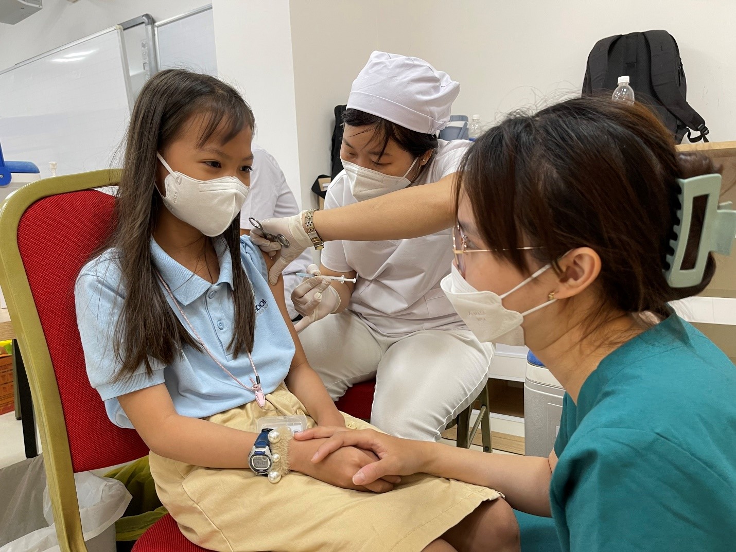 Chuyên gia nói gì về việc tiêm vắc-xin COVID-19 cho trẻ từ 6 tháng tuổi? - Ảnh 1. Chuyên gia nói gì về việc tiêm vắc-xin COVID-19 cho trẻ từ 6 tháng tuổi? - Ảnh 1.