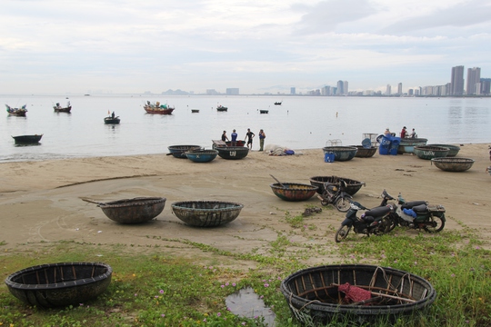 Quảng Nam, Đà Nẵng, Thừa Thiên - Huế... hối hả ứng phó bão Noru - Ảnh 14.