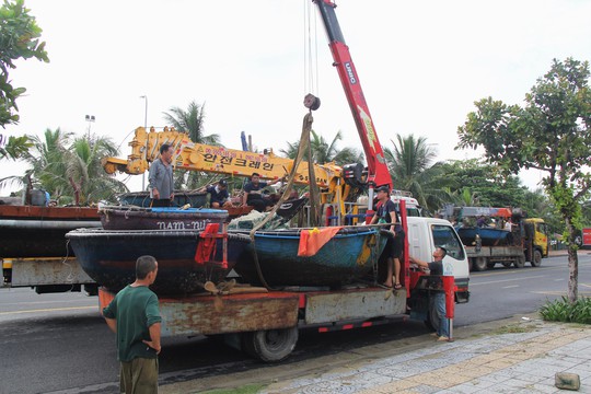 Quảng Nam, Đà Nẵng, Thừa Thiên - Huế... hối hả ứng phó bão Noru - Ảnh 21.