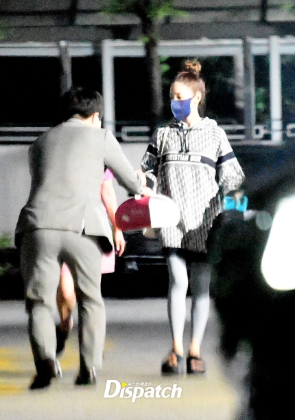 Mỹ nhân Park Min-young bị tung ảnh hẹn hò đại gia tai tiếng - Ảnh 3.