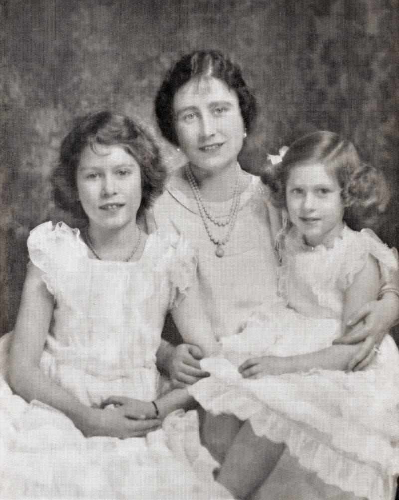 Những điều &iacute;t ai biết về Nữ ho&agrave;ng Anh Elizabeth II - Ảnh 15.