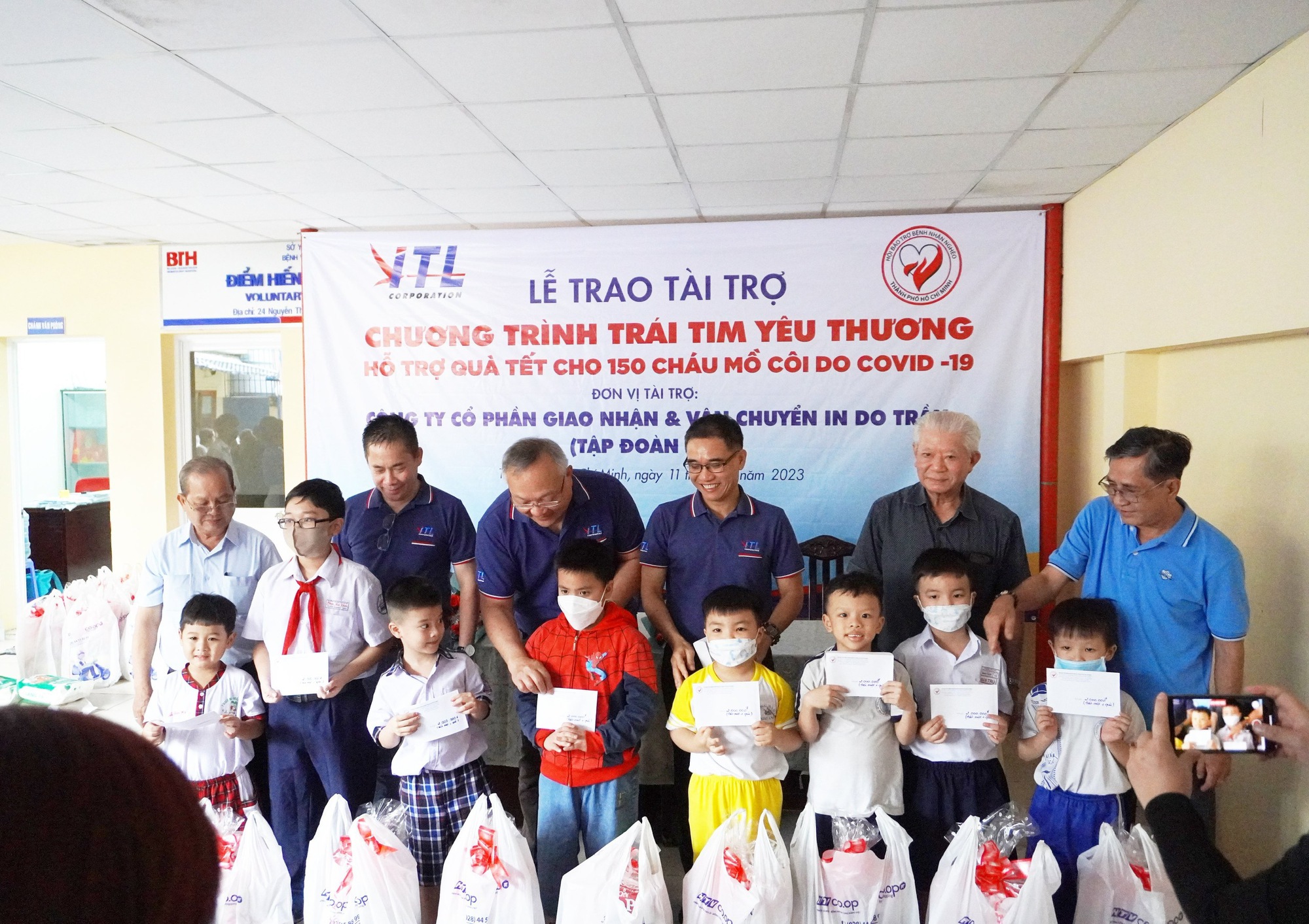 Tập đoàn ITL tặng quà Tết cho 150 trẻ em mồ côi do COVID-19