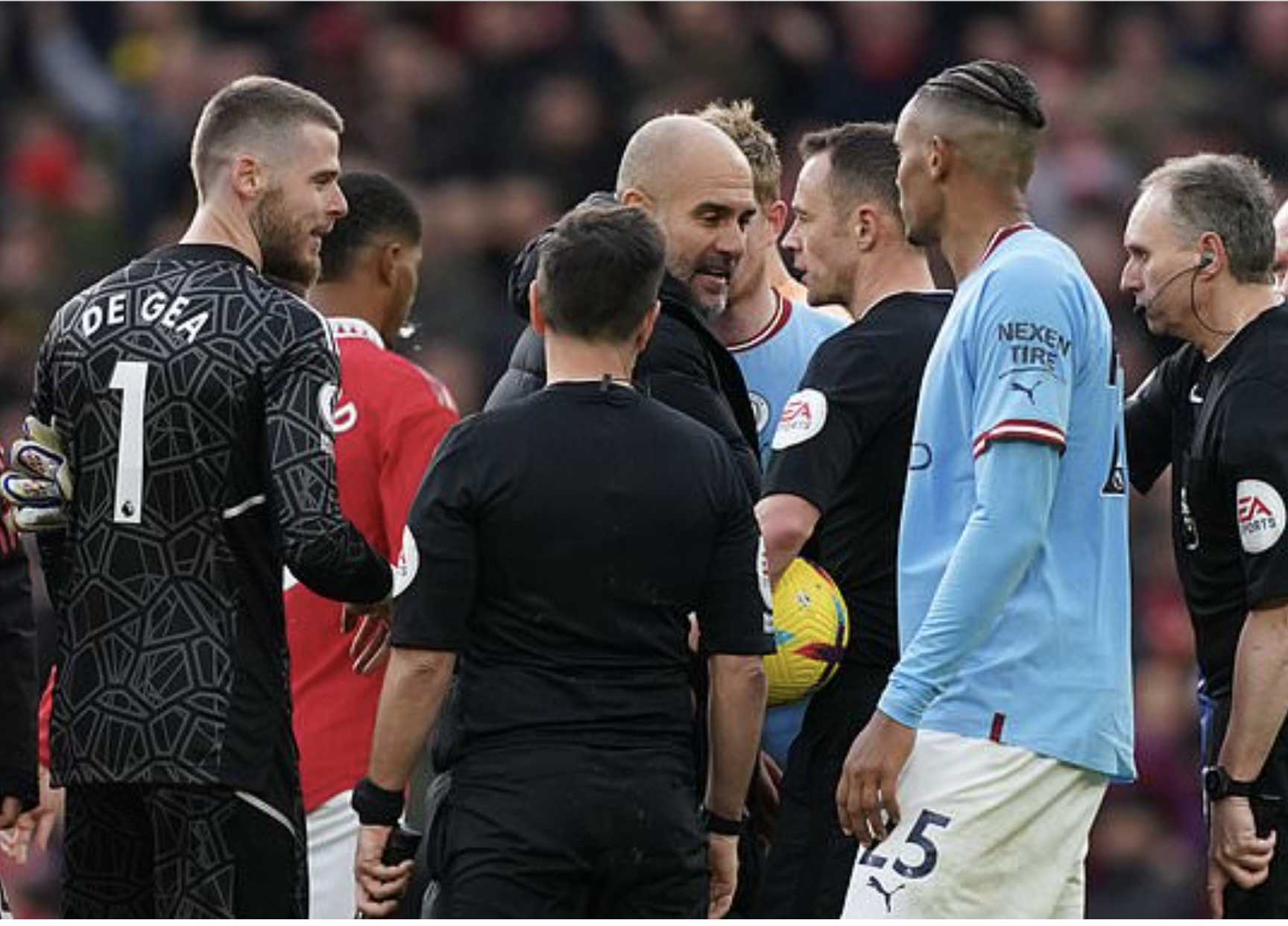 Ngược dòng siêu đỉnh, Man United quật ngã đại kình địch Man City - Ảnh 8.