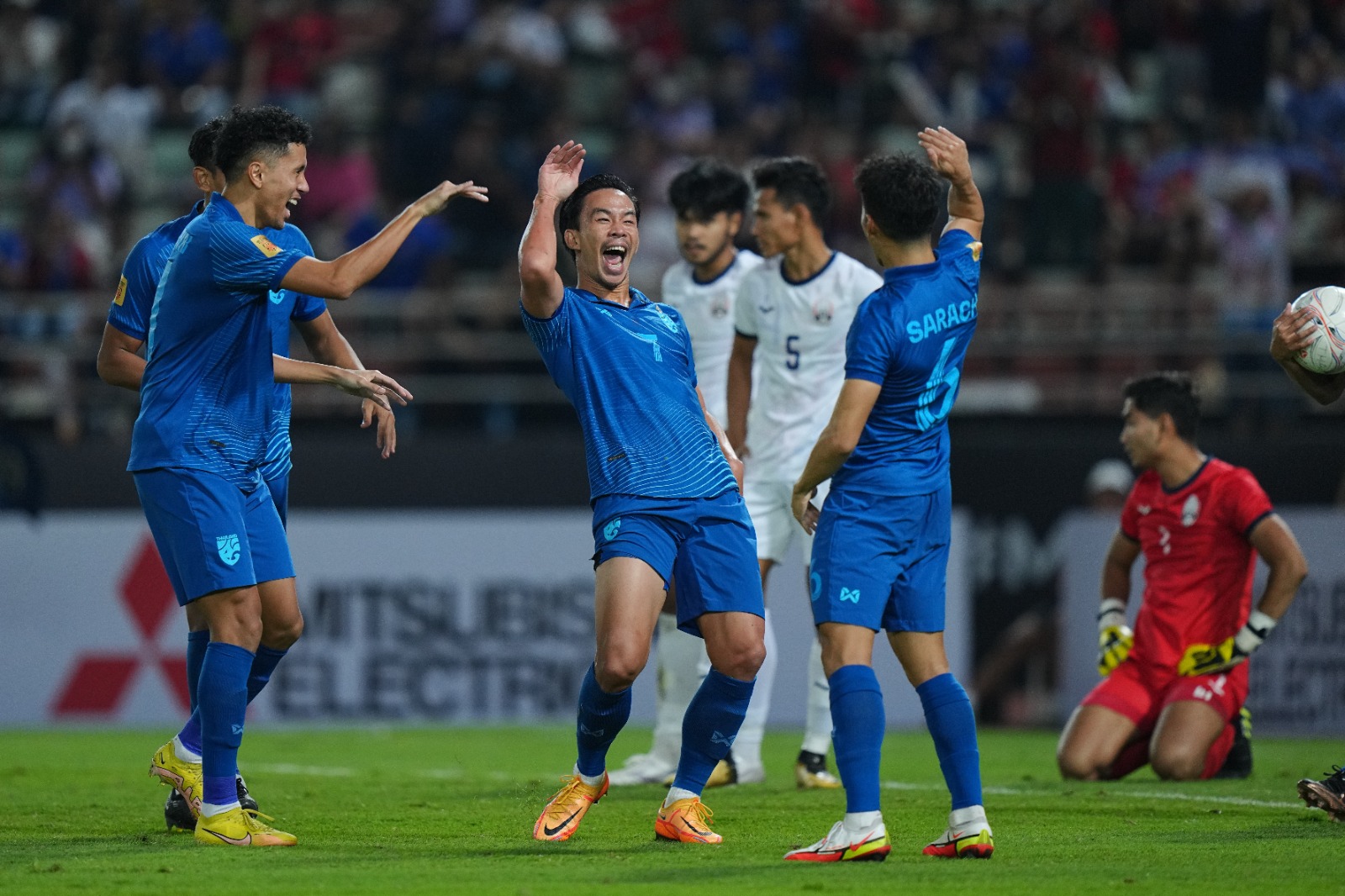 AFF Cup: Dangda ยิงสองครั้ง, ไทยเป็นแชมป์กลุ่ม A - ภาพที่ 6