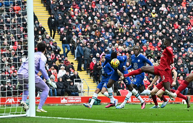 Bất phân thắng bại, Liverpool bị Chelsea níu chân ở Anfield - Ảnh 2.