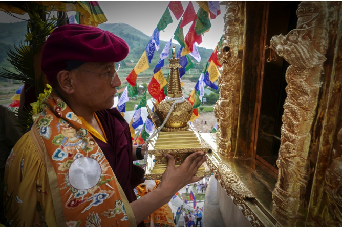 Đức Gyalwang Drukpa chủ trì Đại pháp hội cầu an tại Đại bảo tháp Mandala Tây Thiên - Ảnh 4.