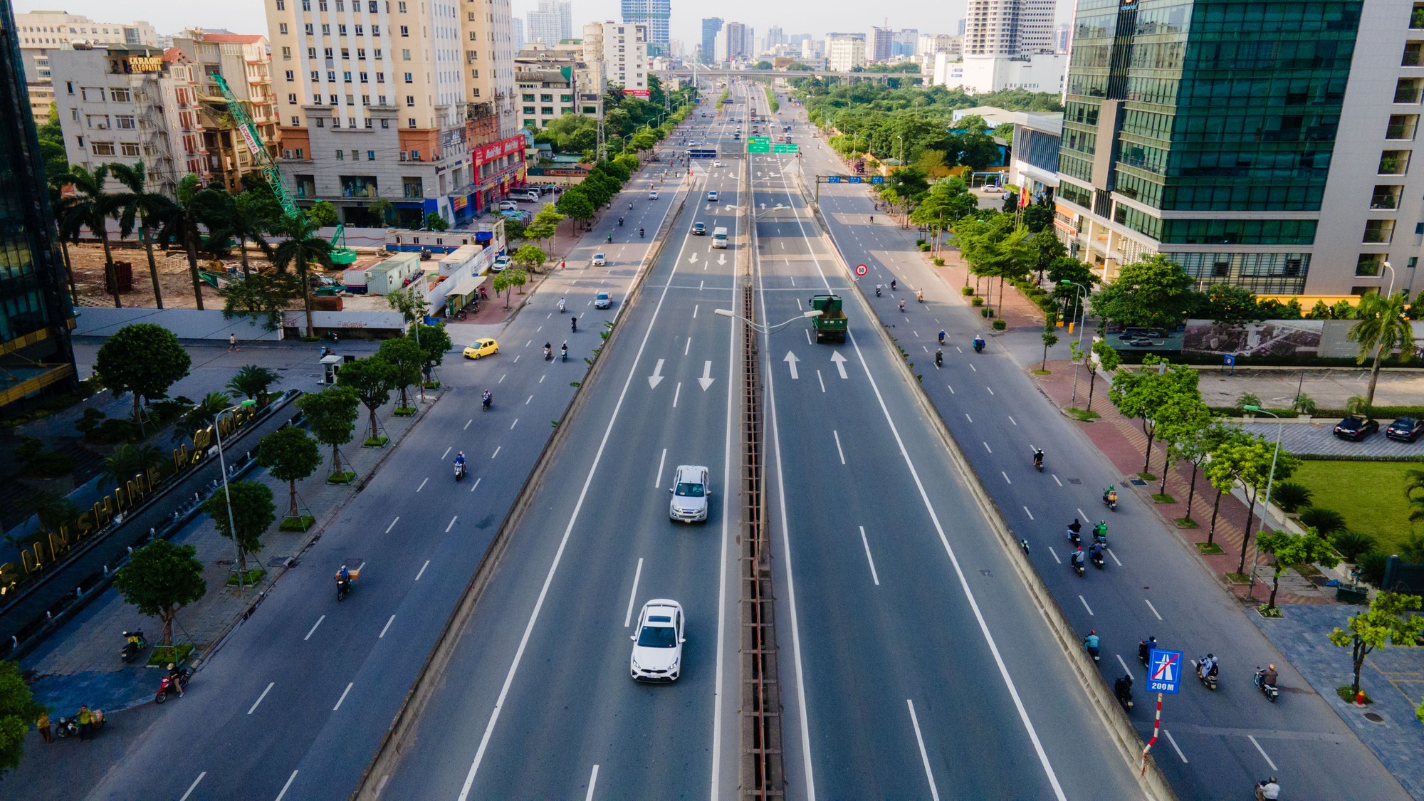 Chiêm ngưỡng những công trình giao thông trọng điểm ở Hà Nội - Ảnh 3.