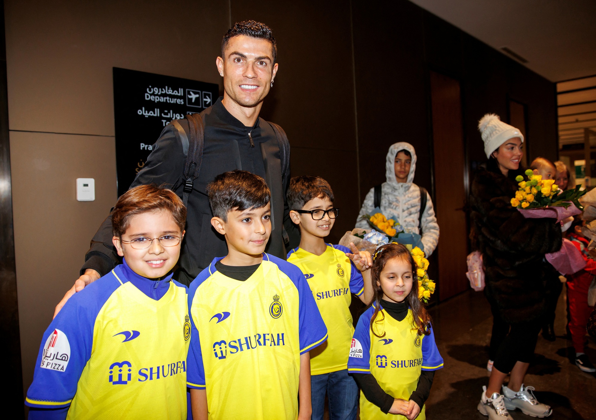 Ronaldo được chào đón nồng nhiệt tại Ả Rập Saudi - Ảnh 3.
