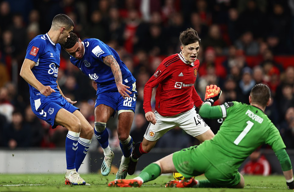 Marcus Rashford bùng nổ, Man United thẳng tiến vòng 4 FA Cup - Ảnh 7.