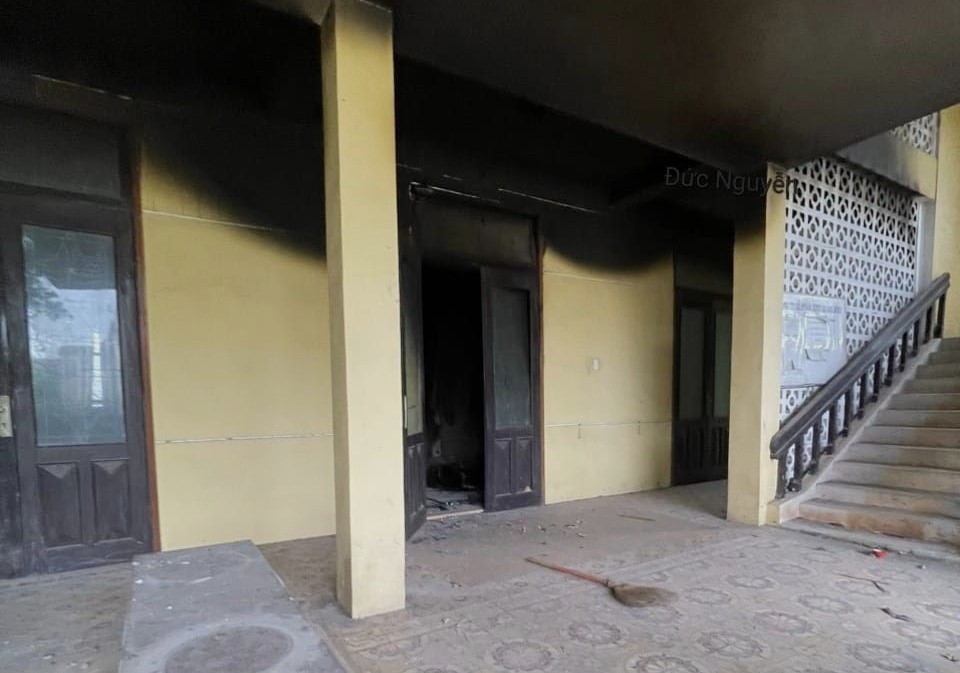 Nghi vấn nam tài xế tẩm xăng tự thiêu vì chuyện tình cảm - Ảnh 1.