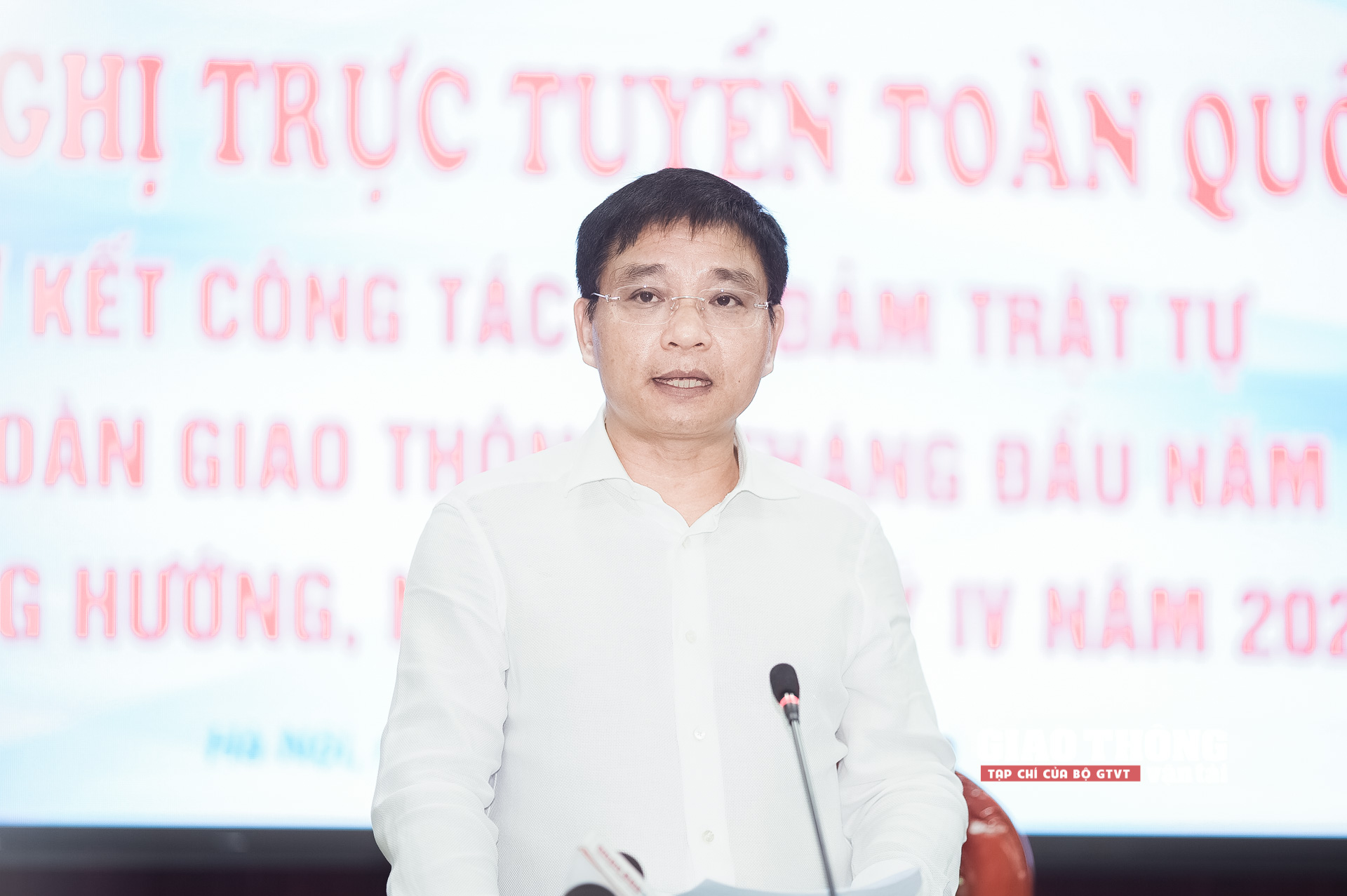 Bộ trưởng GTVT: Phải cấm kinh doanh những trường hợp quá coi thường pháp luật - Ảnh 1. Bộ trưởng GTVT: Phải cấm kinh doanh những trường hợp quá coi thường pháp luật - Ảnh 1.