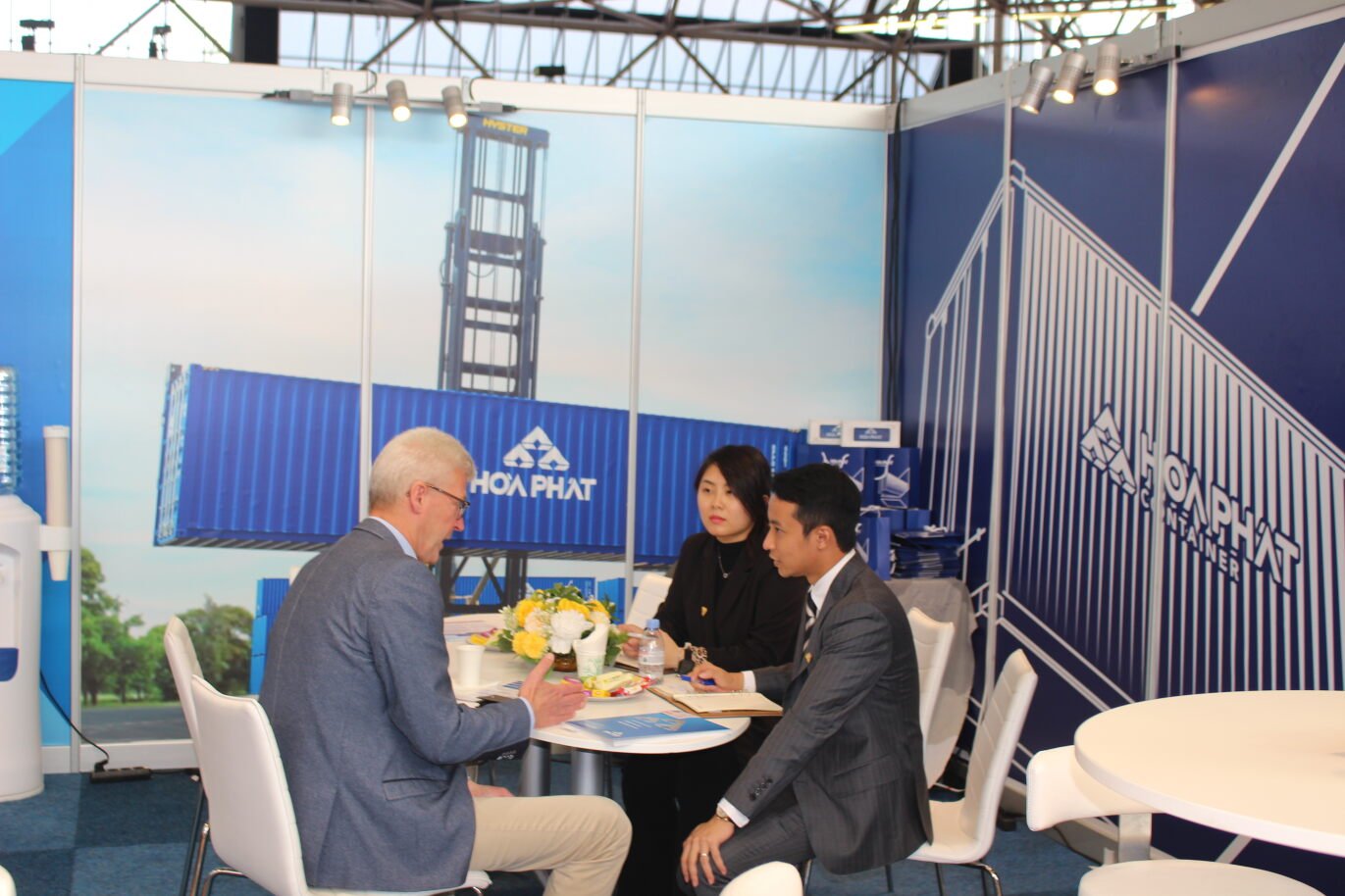 Hòa Phát lần đầu tham gia triển lãm quốc tế về container tại Hà Lan